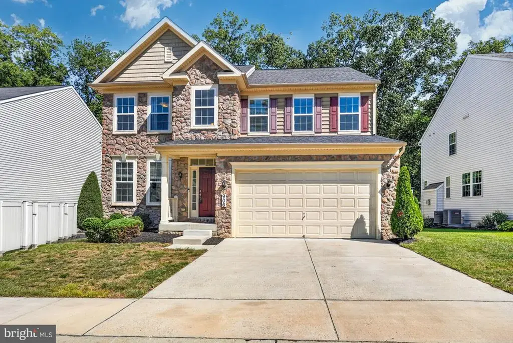 906 Saint Martins Loop, SEVERNA PARK