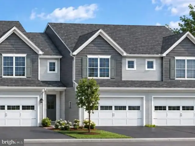 141 Magnolia Dr, Middletown