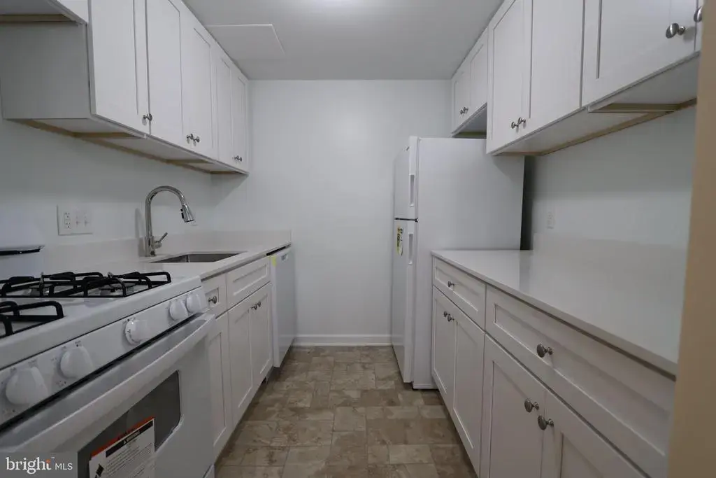 2754 Hollywood Rd #t3, FALLS CHURCH