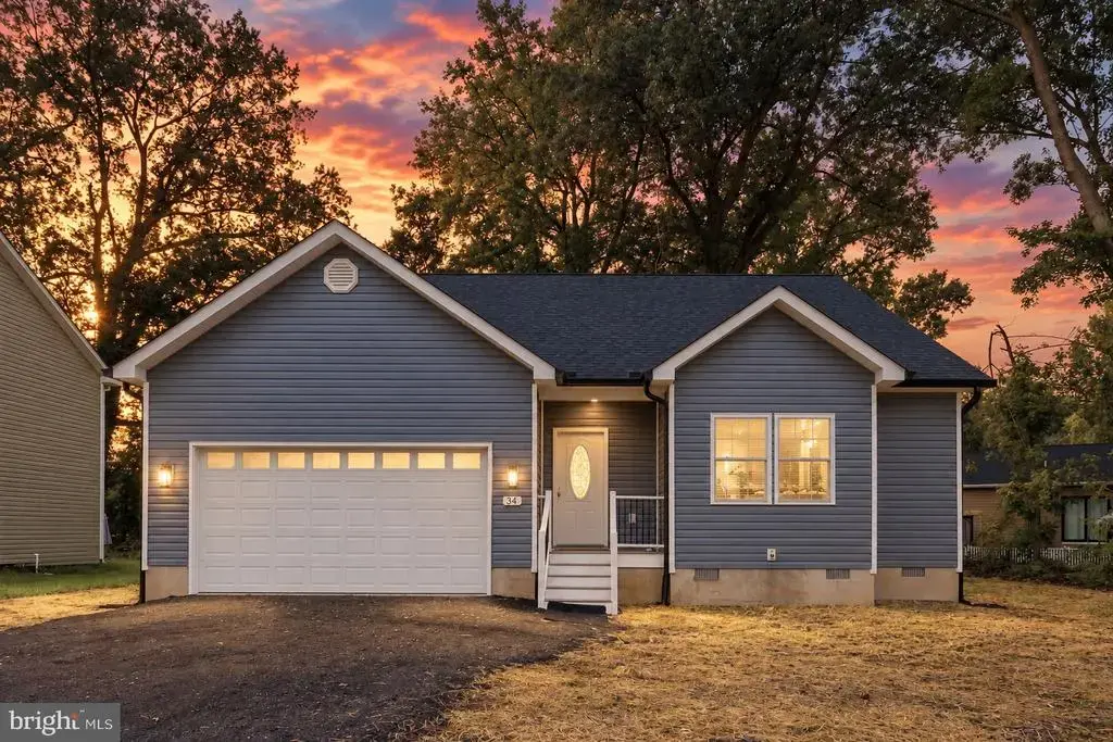 34 Circle Ln, COLONIAL BEACH