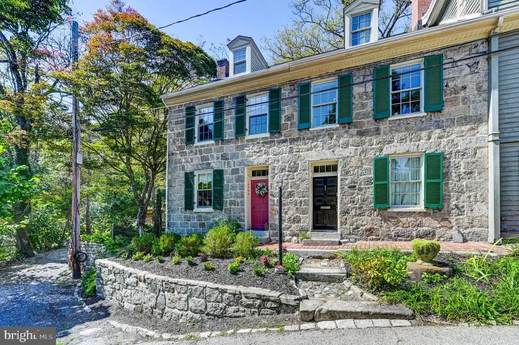 8469 Hill St, ELLICOTT CITY