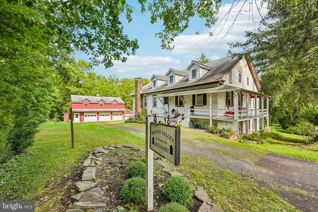 525 Creamery Rd, TELFORD