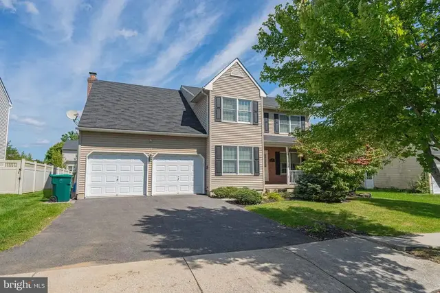 25 Grist Mill Ln, Easton