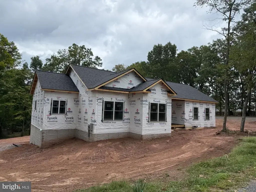 259 Grove Heights Rd, BERKELEY SPRINGS