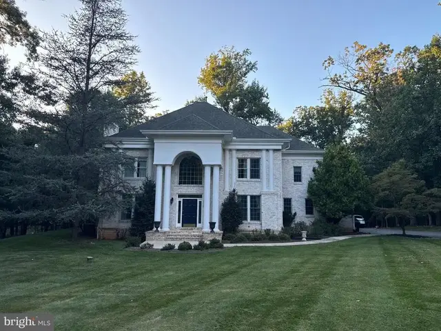 2606 Chestnut Woods Ct, Reisterstown