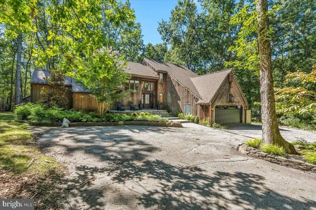 361 Tuckerton Rd, SHAMONG
