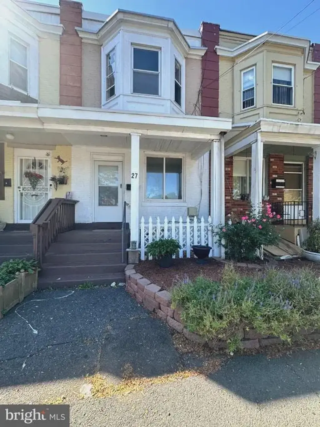 27 Wilkinson Pl, TRENTON