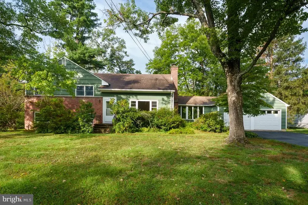 52 Gulick Rd, PRINCETON