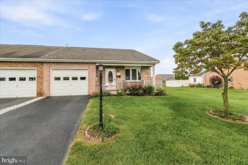 118 Sunflower Dr, HAGERSTOWN
