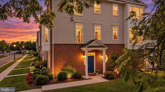 25091 Gunnery Sq, Chantilly