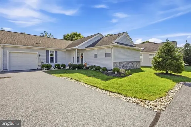 150 E Foxchase Ln, Glen Mills