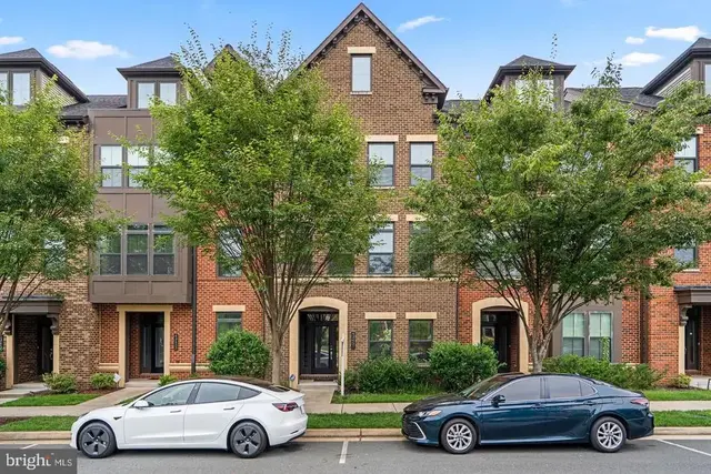 43451 Charitable St, Ashburn
