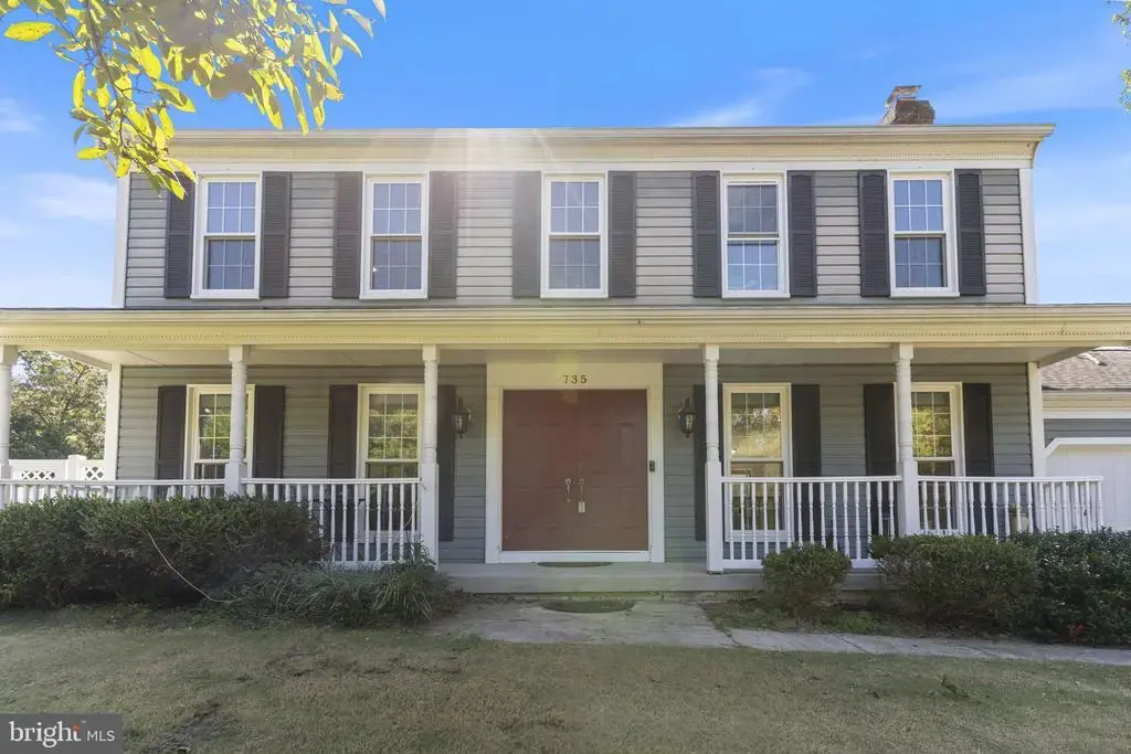 735 Evergreen Rd, SEVERN