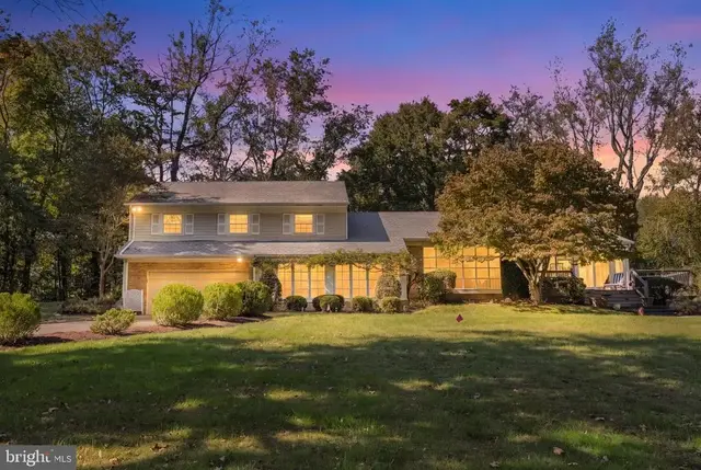 11100 Pelham Ln #, Fairfax
