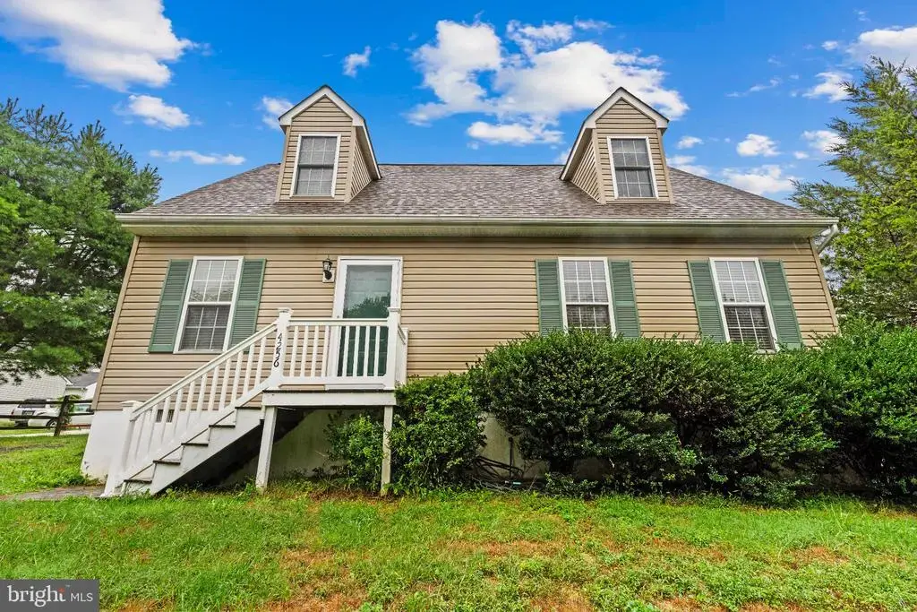 4256 Bishop Ln, MARSHALL
