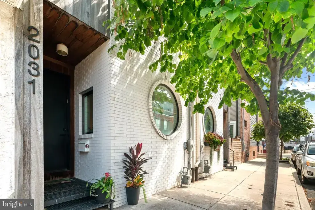 2031 E Firth St, PHILADELPHIA