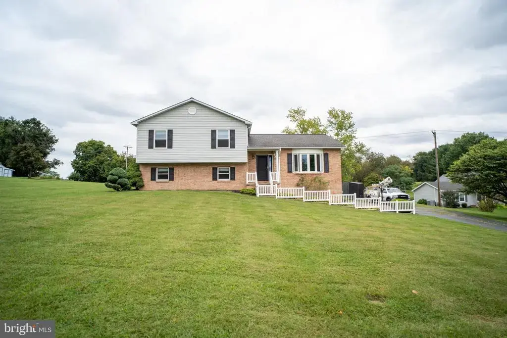 1017 Valley Rd, YORK