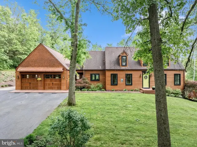 15810 Spade Rd, Hagerstown