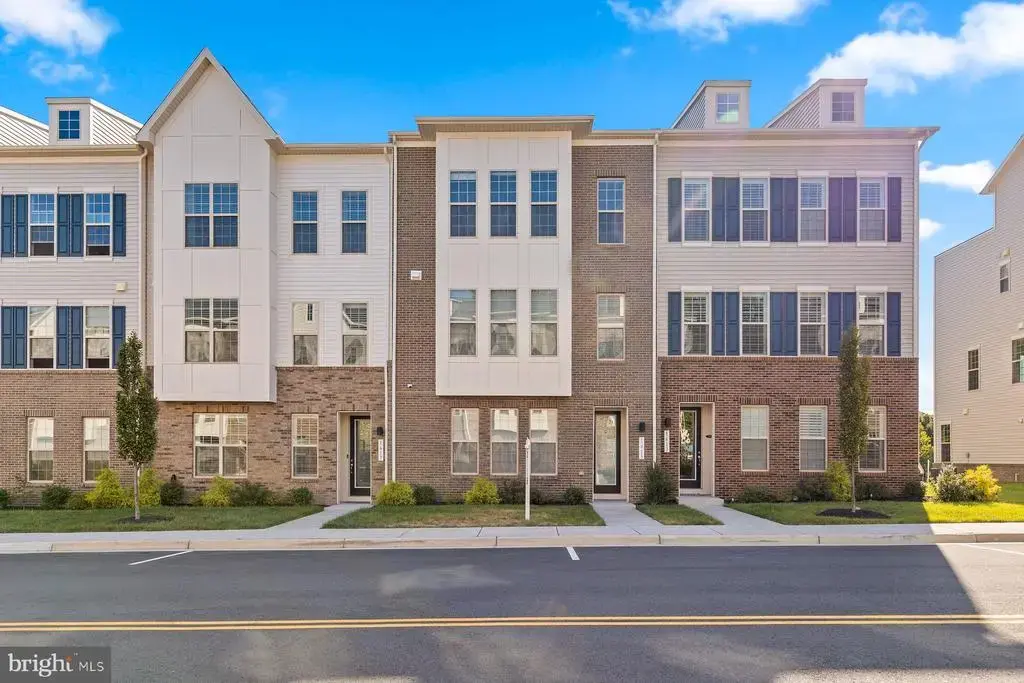 1615 Field Sparrow Ter Ne, LEESBURG