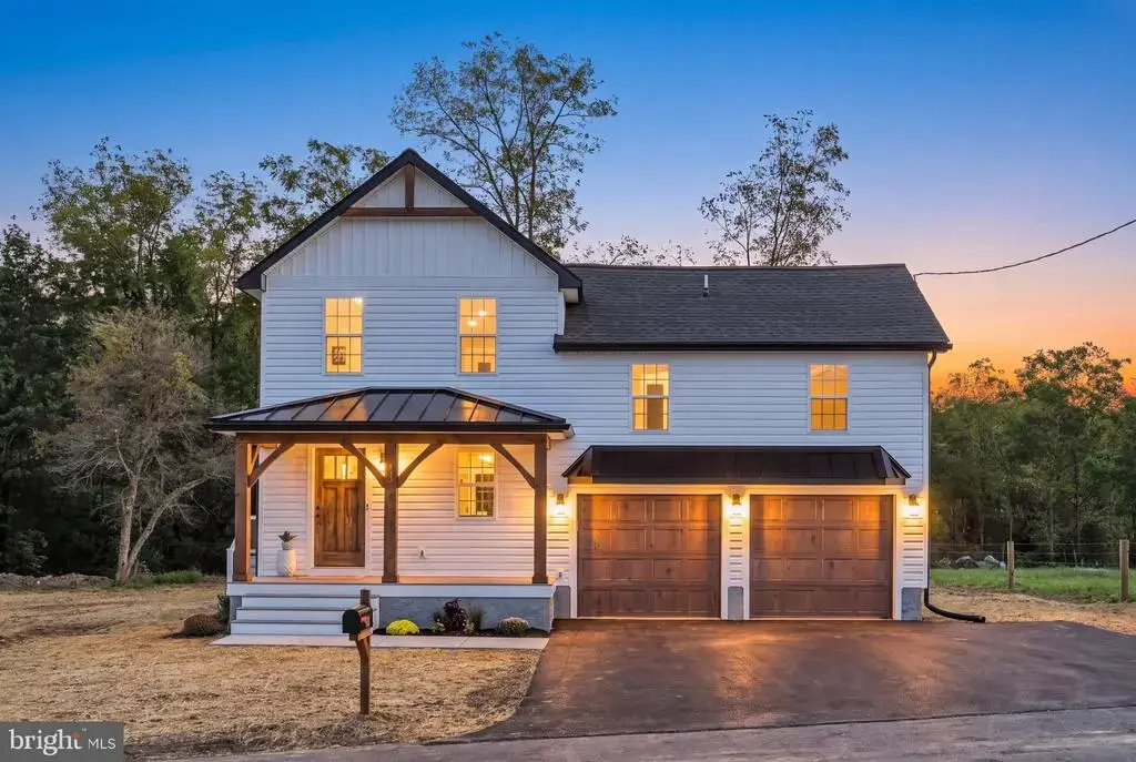 40 Forrest Rd, HONEY BROOK