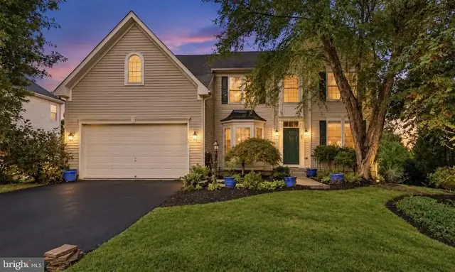 30 Houser Dr, Lovettsville