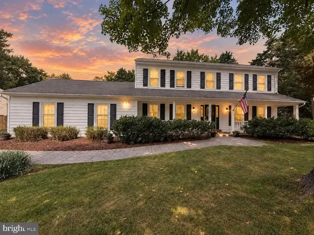 13604 Copper Ridge Dr, Herndon