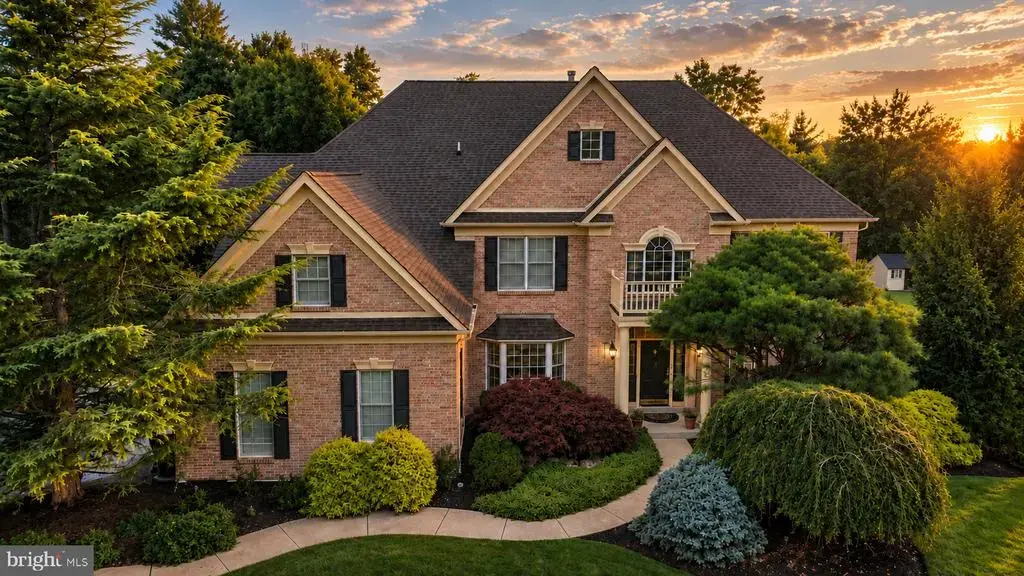 16 Chestnut Ln, NORTH WALES