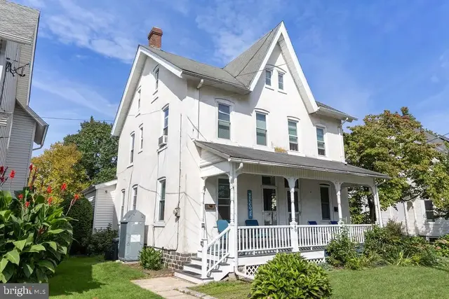 40 S 11th St, Quakertown