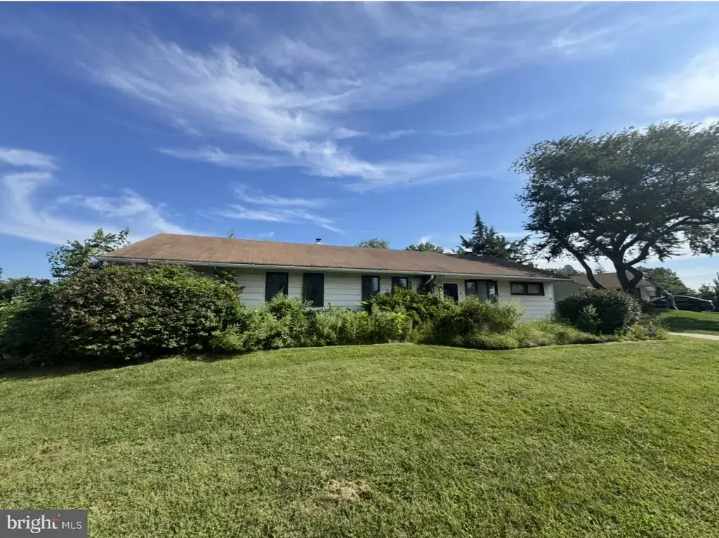 200 Allendale Dr, MORRISVILLE