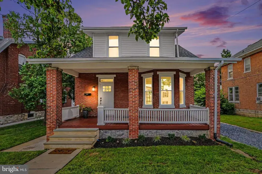 922 Hummel Ave, LEMOYNE