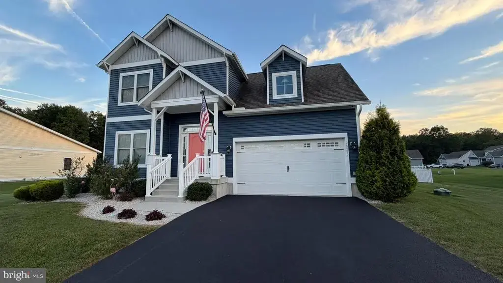 26570 Spring Town Blvd, MILTON