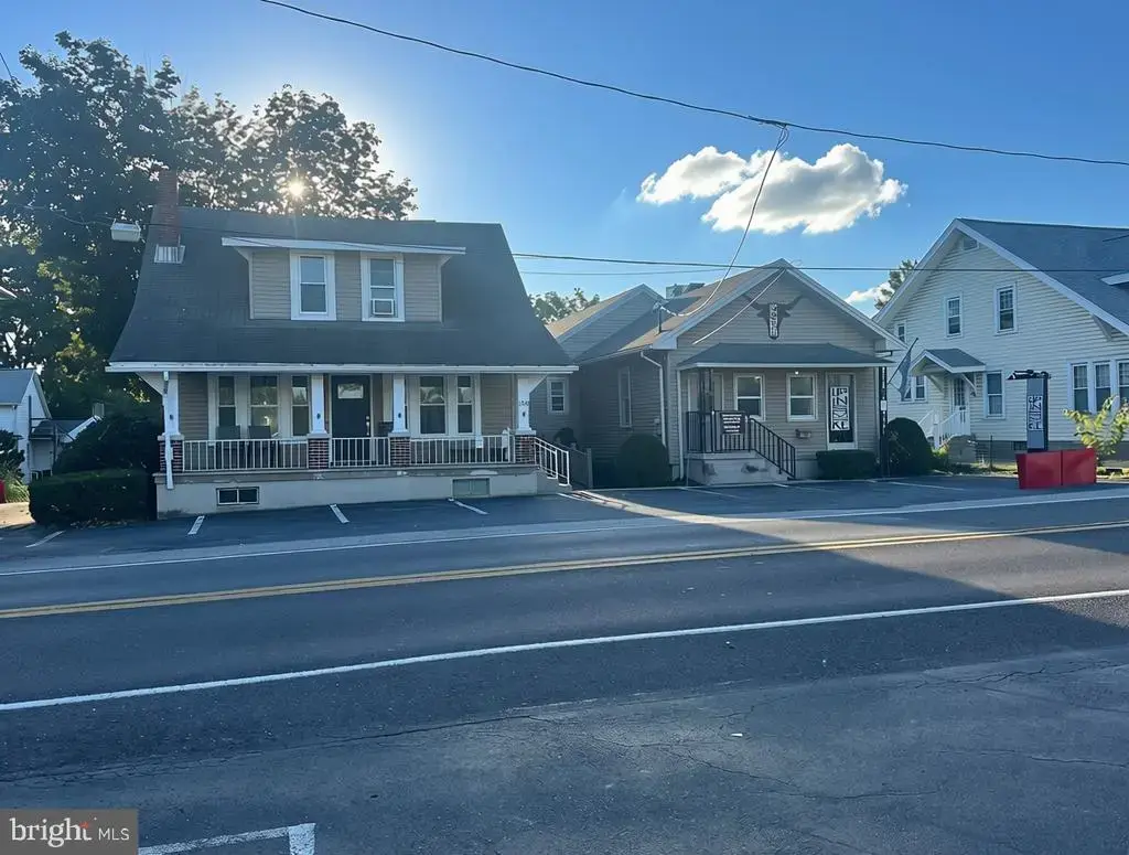1324 & 1330 N Mountain Rd, HARRISBURG