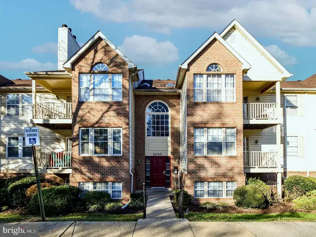 2010 Alice Ave #101, OXON HILL