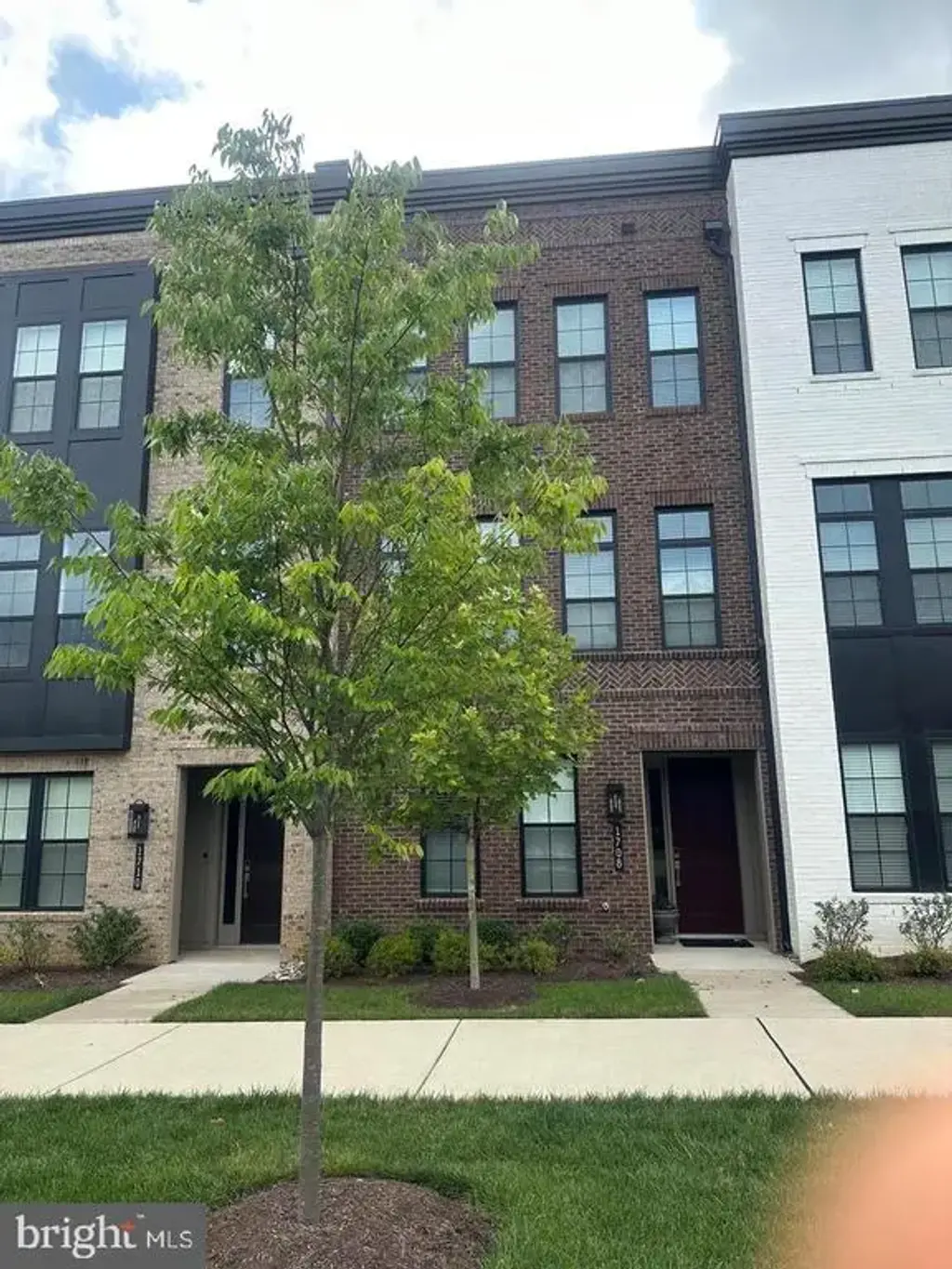 1708 Anderson Rd, MCLEAN