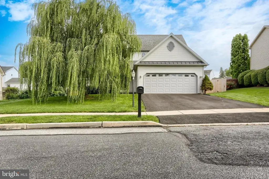6207 Chatham Glenn Way, HARRISBURG
