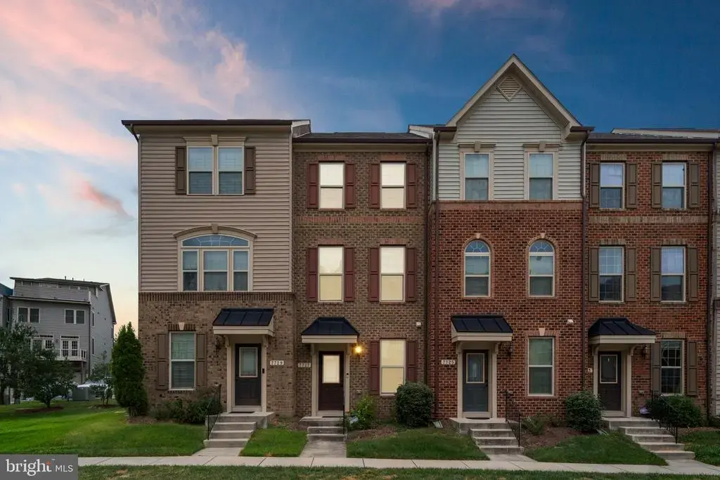 7727 Duncannon Ln, HANOVER