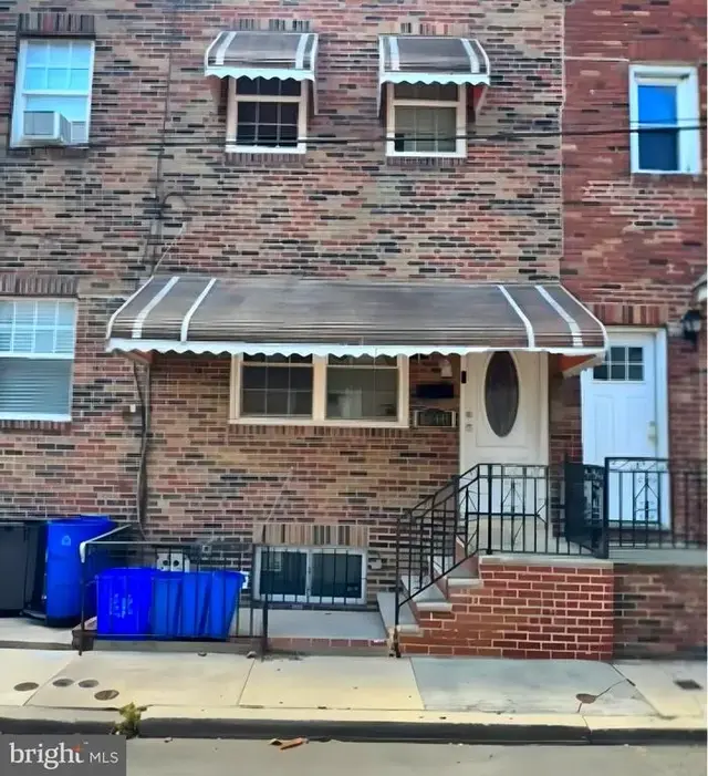 1648 S Taney St, Philadelphia