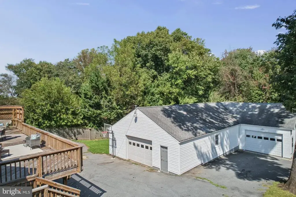 10501 Bethesda Church Rd, DAMASCUS