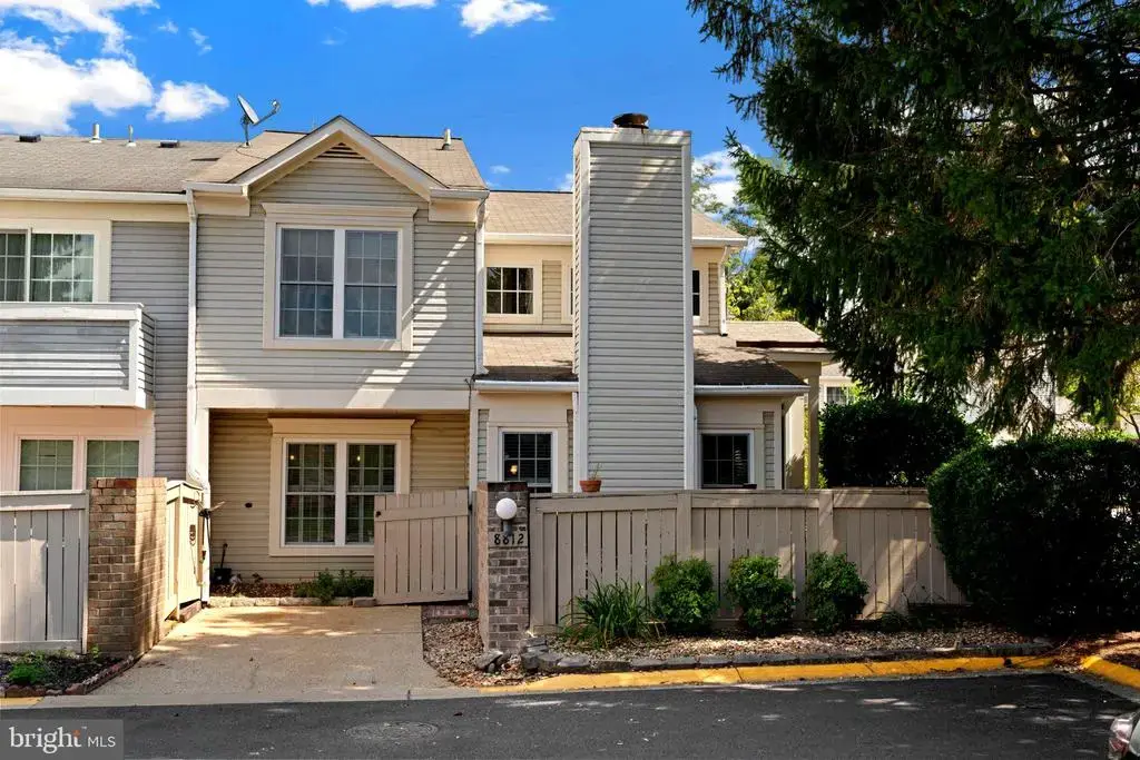 8812 Rustburg Cir, MONTGOMERY VILLAGE
