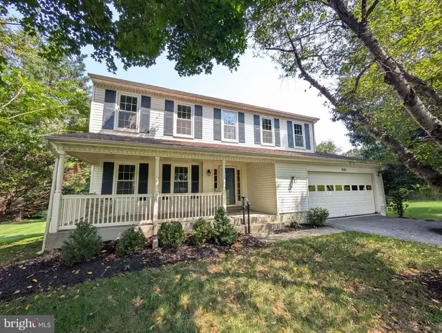 9191 Victoria Dr, Ellicott City