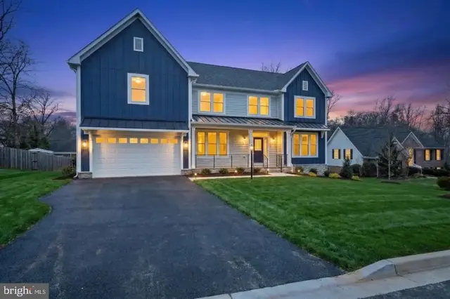 3410 Burrows Ave, Fairfax