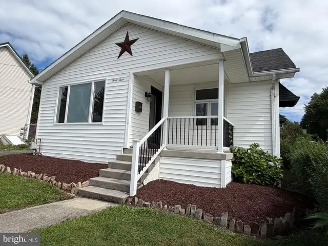 33 Linden St, Frostburg