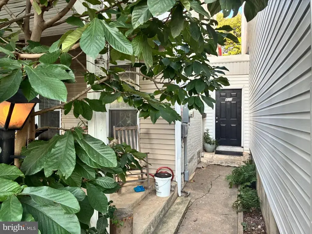 433 N 41st St, PHILADELPHIA