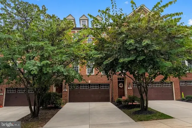 90 Sharpstead Ln, Gaithersburg