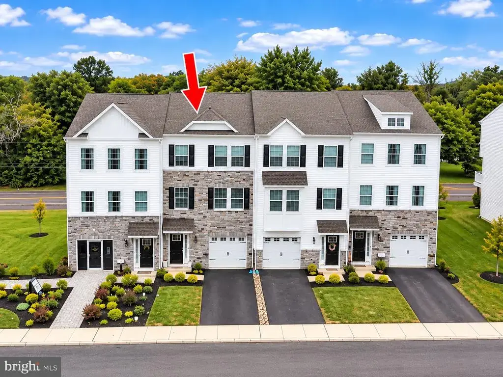 110 Bell Ct, SELLERSVILLE