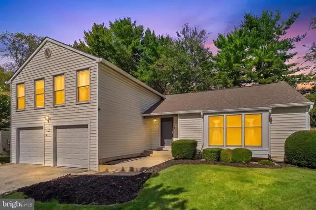 26 Schubert Ct, Silver Spring