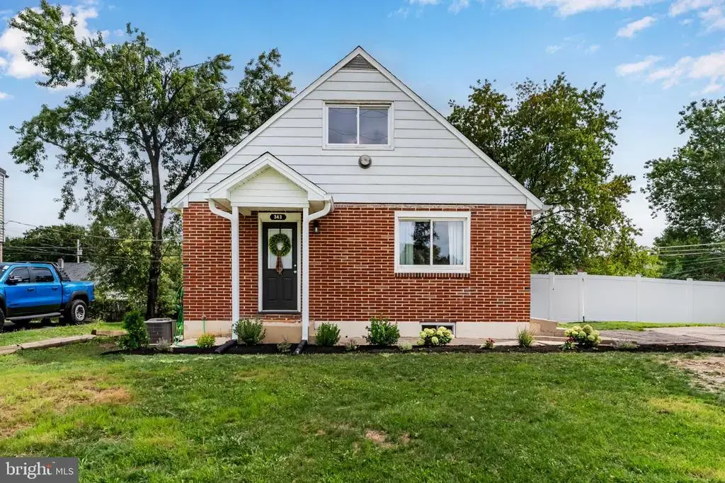343 S Sporting Hill Rd, MECHANICSBURG