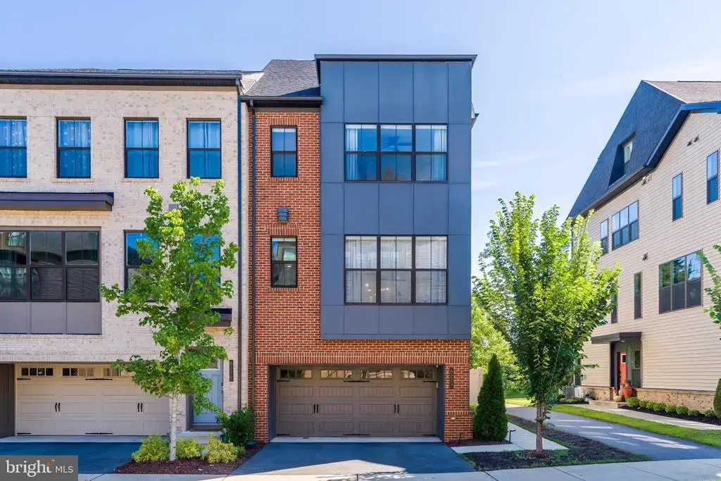 6277 Edsall Rd, ALEXANDRIA