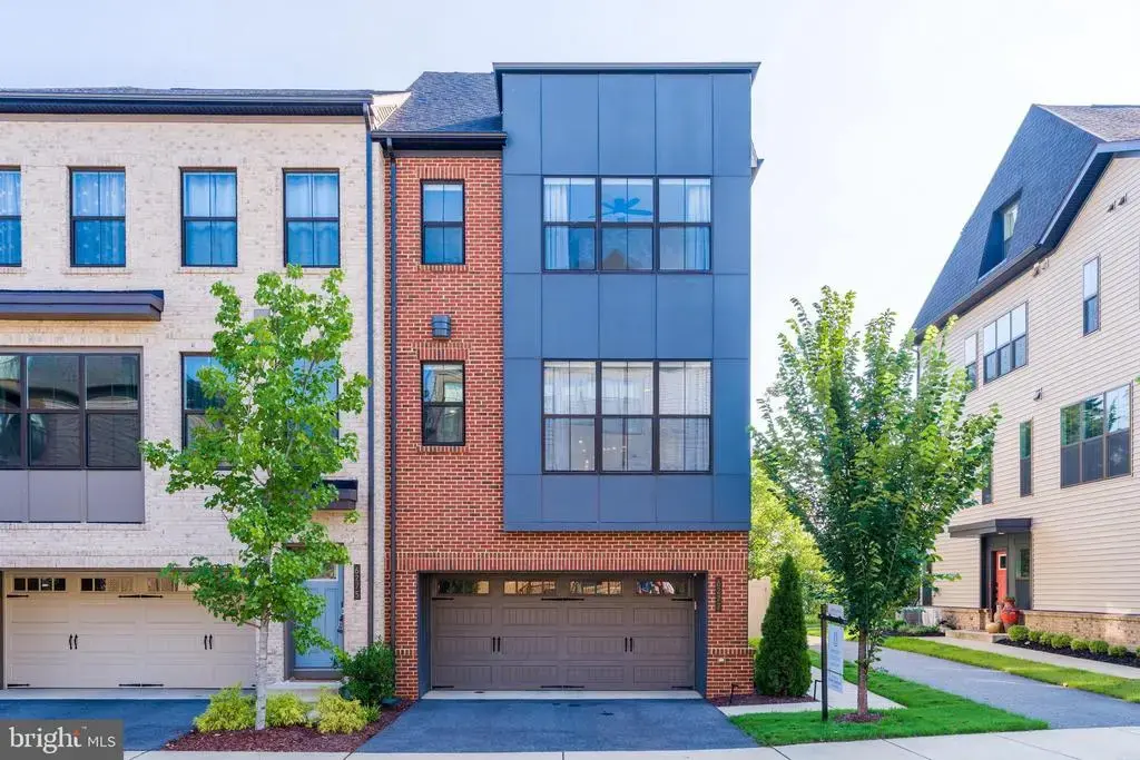 6277 Edsall Rd, ALEXANDRIA
