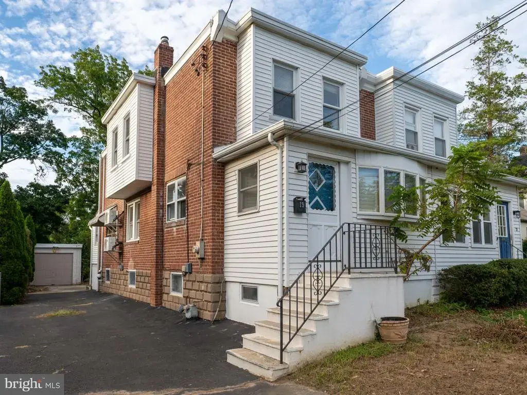 19 Weiss Ave, FLOURTOWN